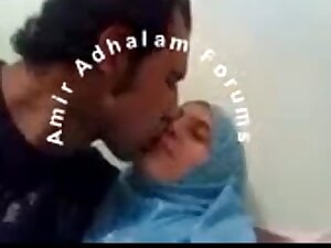 arabic écolière assidue