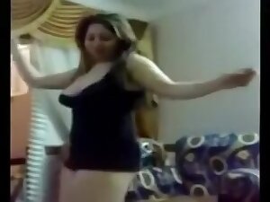 arab babe dance